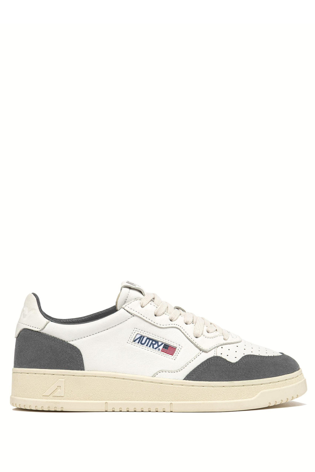 Sneaker bimatière en cuir de chèvre et daim