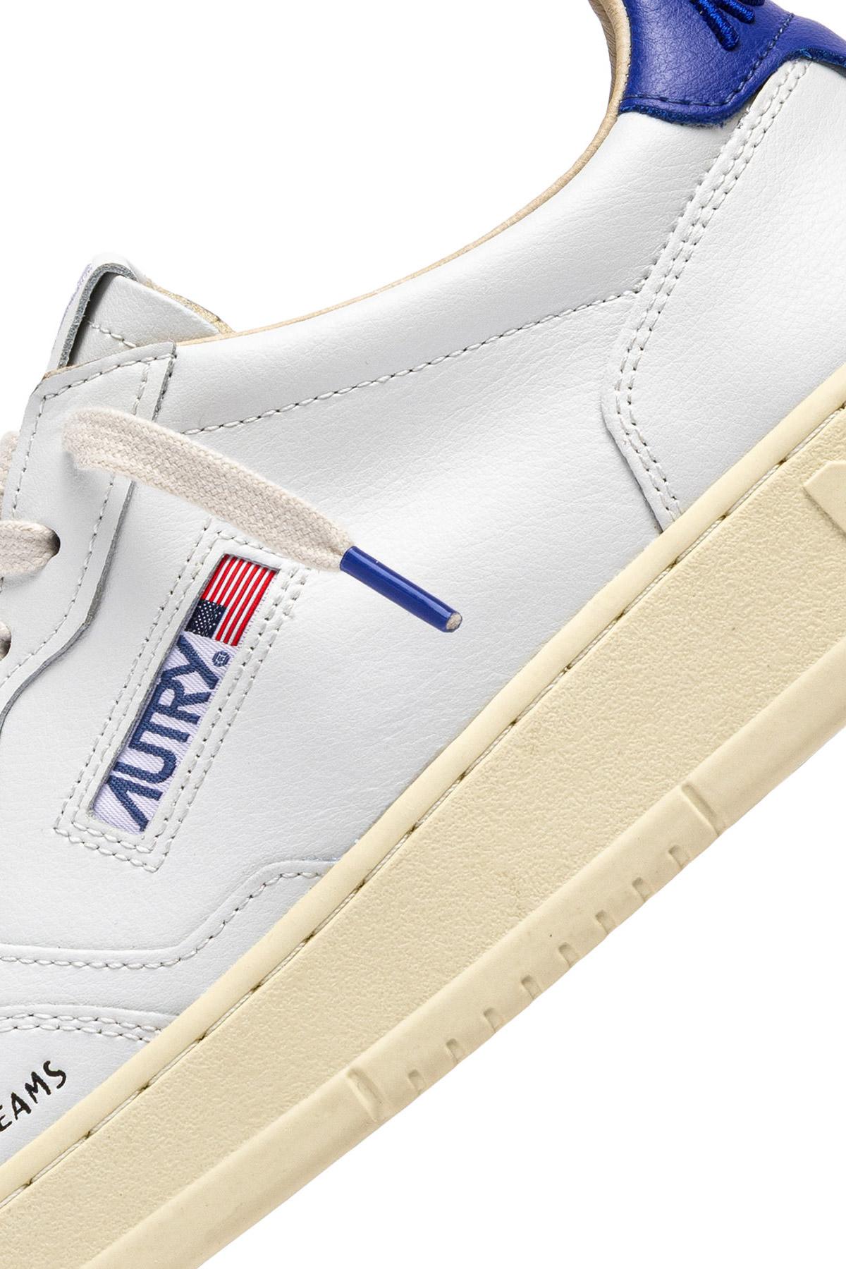 Sneaker medalist floating dreams contrefort bleu royal