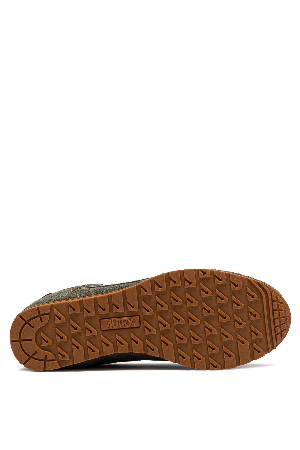 Sneaker femme en daim modèle windspin