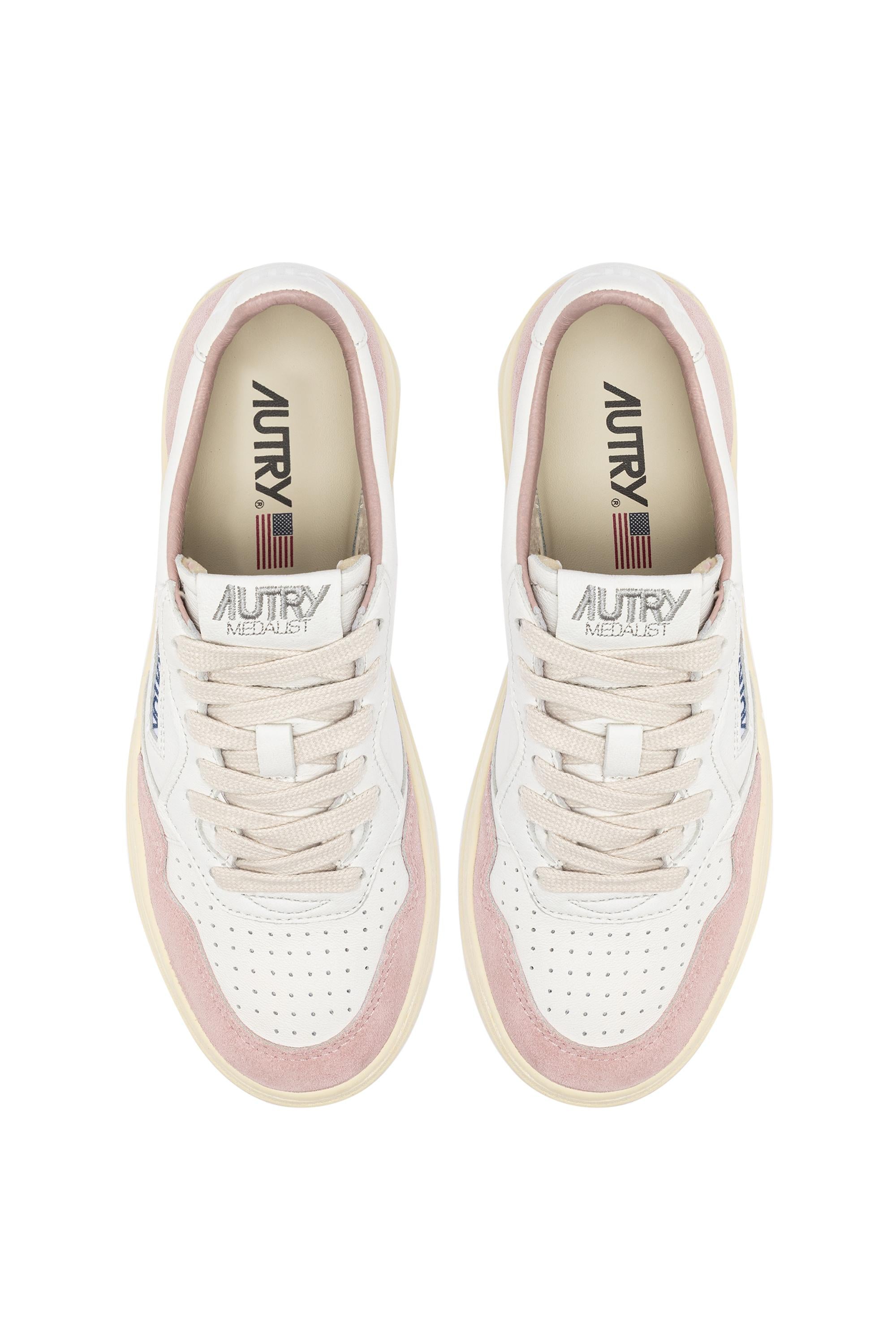 Sneaker medalist en cuir de chèvre et daim rosa