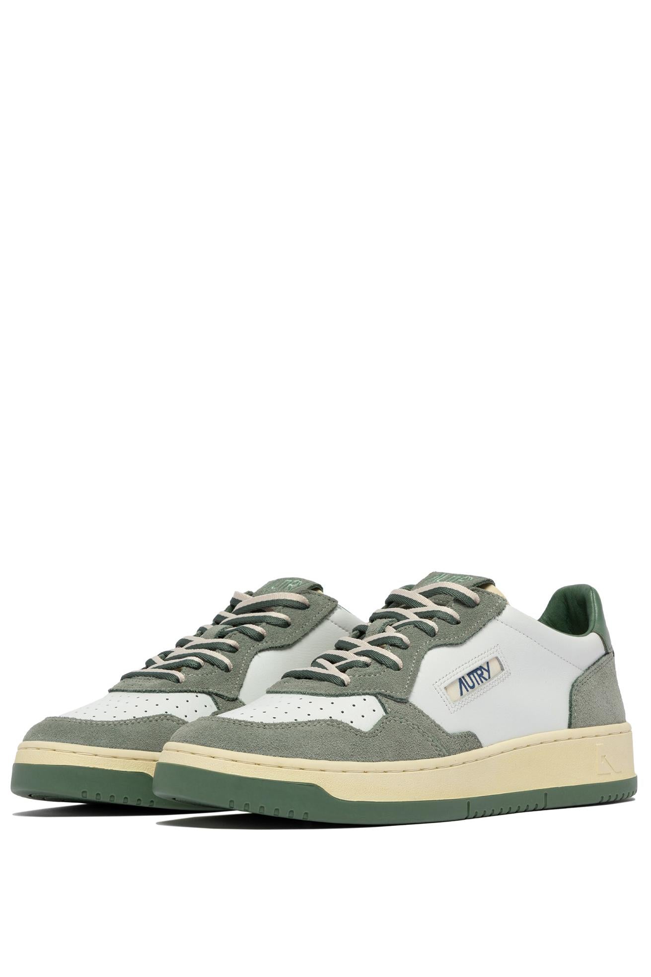 Sneaker medalist en cuir et daim lacets bicolorees