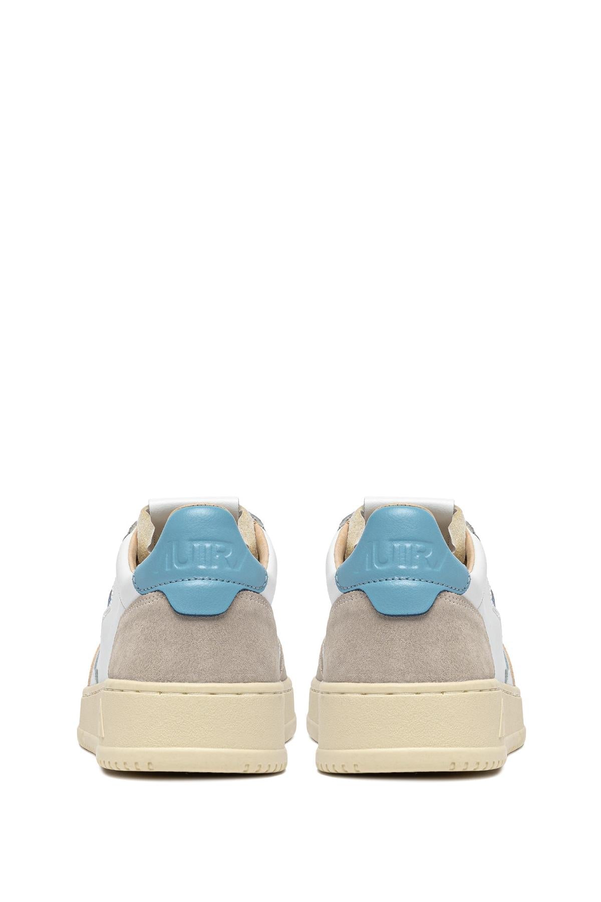 Sneaker medalist bimatière con contrefort bleu ciel