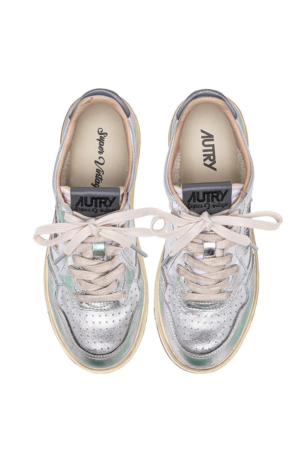 Sneaker femme supervintage en cuir
