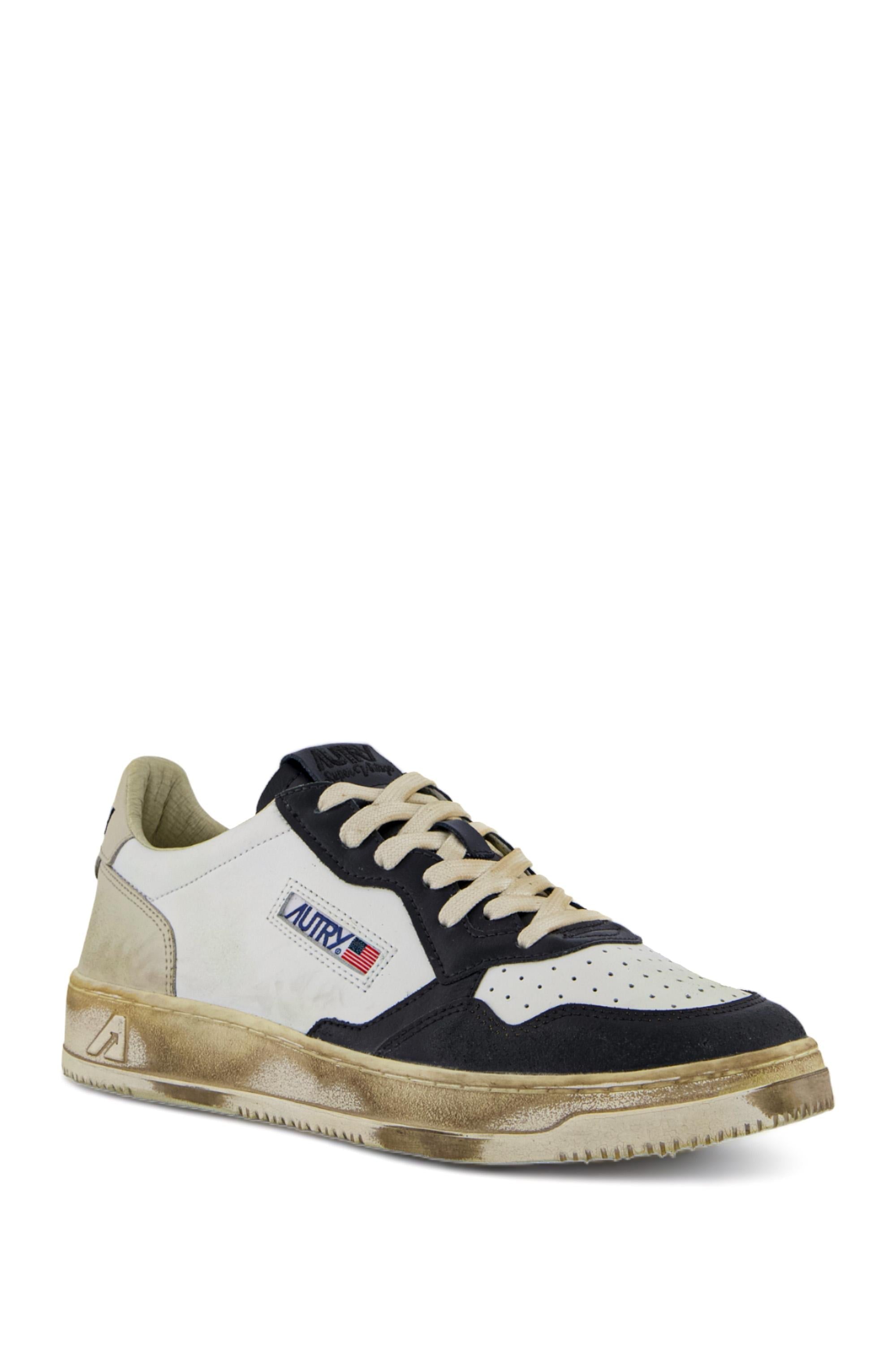 Sneaker super vintage en cuir