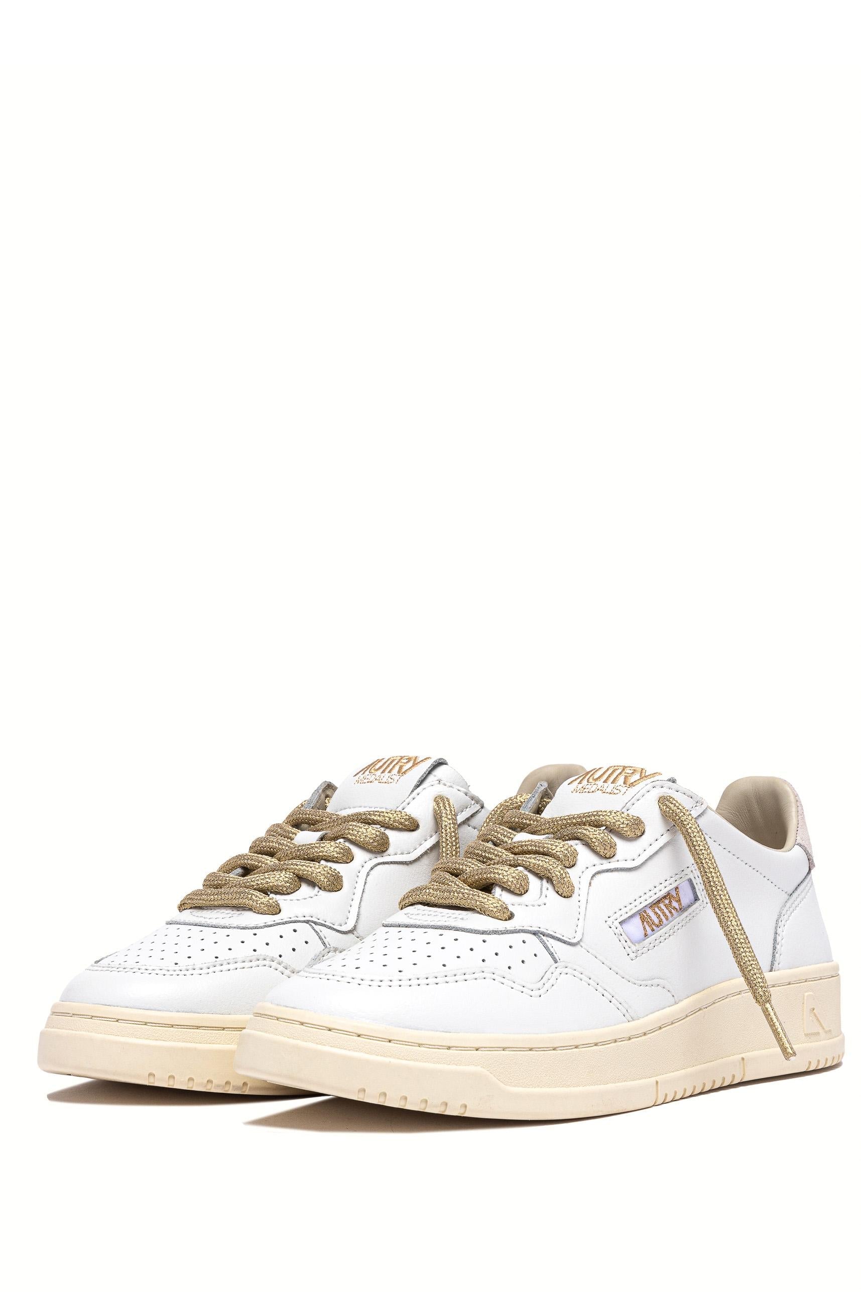 Sneaker femme avec lacets dorés modèle medalist