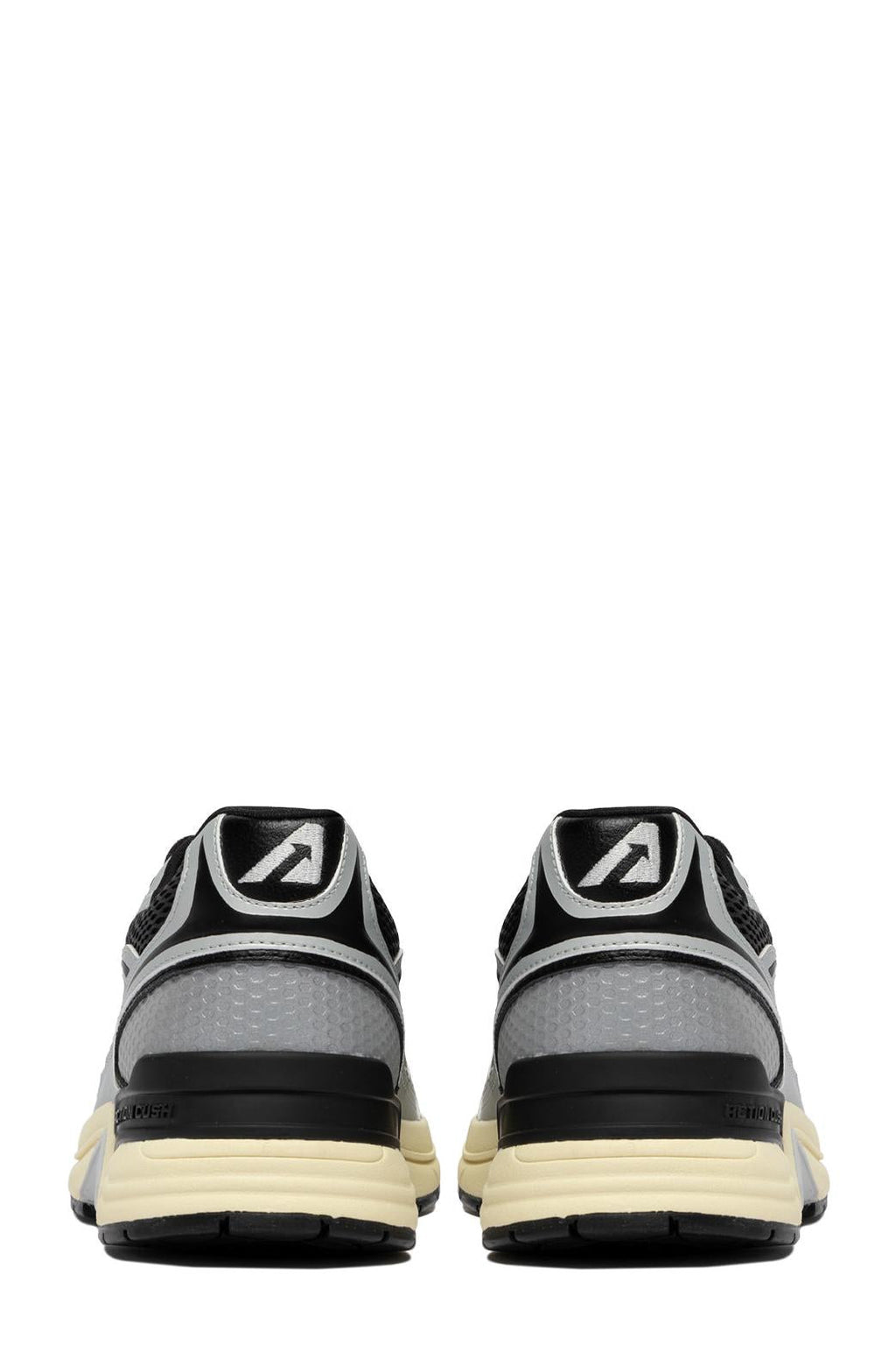 Sneaker argent et noir modèle hyperway